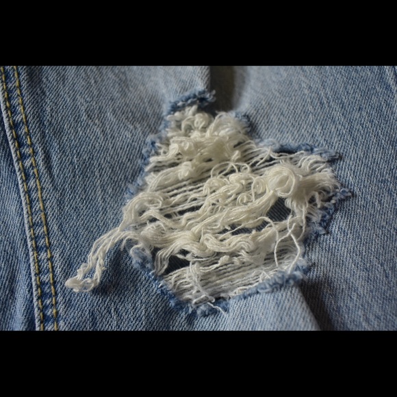 girlfriend ripped jeans - Picture 2 of 10